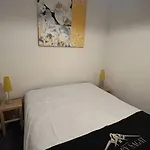 Apartment Sud Avec Terrasse Et Garage A - Fr-1-814-96 *