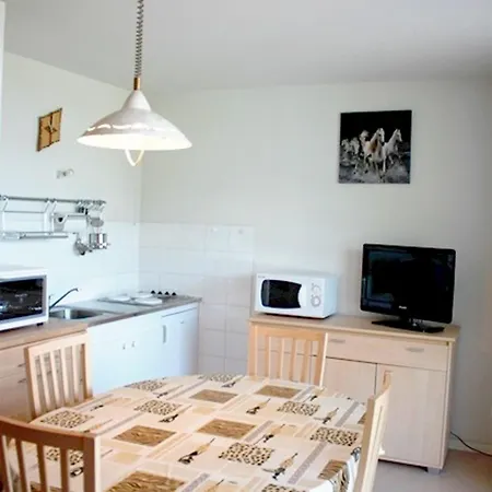 Sud Avec Terrasse Et Garage A Super - Fr-1-814-96