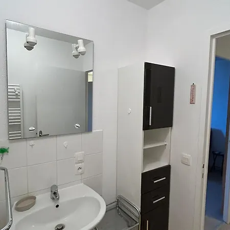 Sud Avec Terrasse Et Garage A Super - Fr-1-814-96 * بيس إيه سانت أناستيز