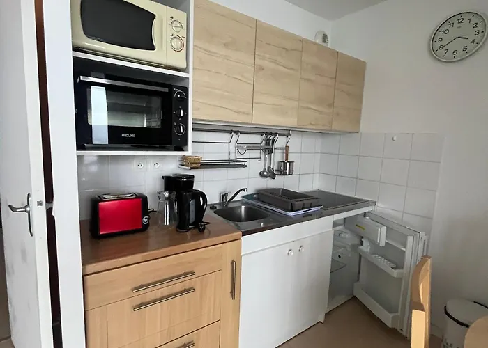 Sud Avec Terrasse Et Garage A - Fr-1-814-96 Апартаменты